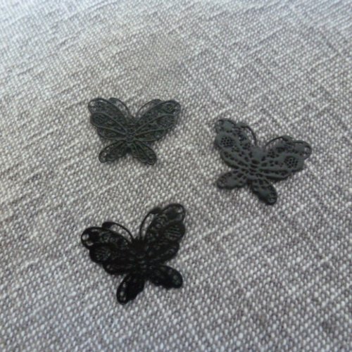 Connecteurs papillon noir  en filigrane  (1x)