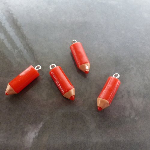 Breloques petits crayons de couleur rouge (x1)