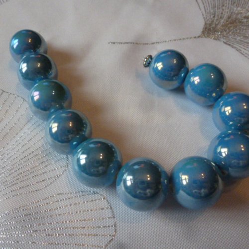 Grosse perle en céramique ronde bleu 15mm (x1)