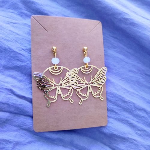 Boucle d'oreille  papillon doré blanc