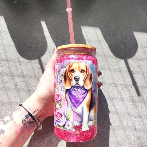 Snow cup  beagle