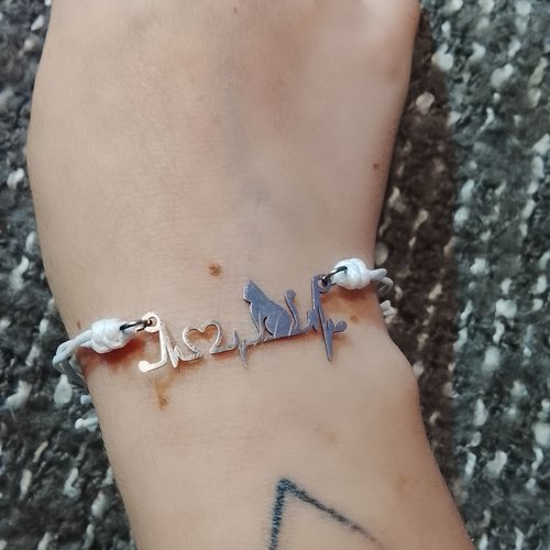 Bracelet chat cœur battant argentée blanc