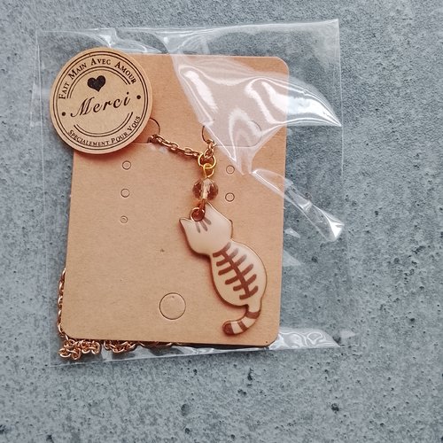 Collier silhouette chat roux 2