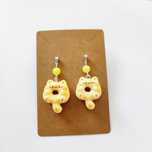 Boucle d'oreille chat donuts jaune