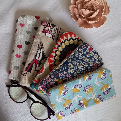 Étui à lunettes molletonné en tissu coton
