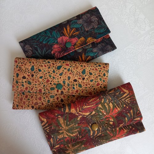 Pochette, porte-monnaie en liège doublé coton, étui à lunettes liège, trousse, mini-pochette,