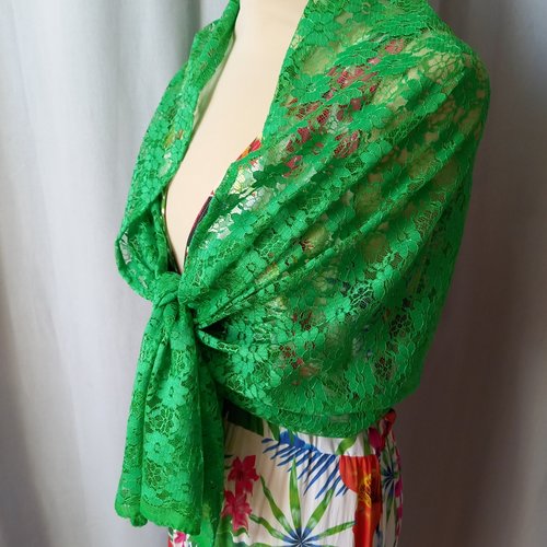 Foulard écharpe étole en dentelle verte, cérémonie, mariage, voile d'église, mantille,