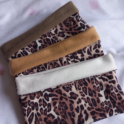 Snood hiver femme en polaire et tissu léopard en jersey maille, tour de cou femme extensible
