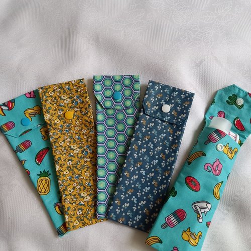 Étui à brosse à dents ou pochette à brosse à dents - coton et coton enduit.