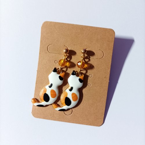 Boucles d'oreilles chat perle tricolore 2