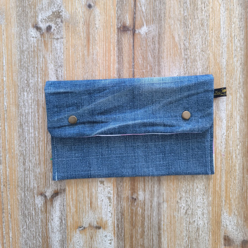 Trousse en jean recyclé - carreaux vichy rose