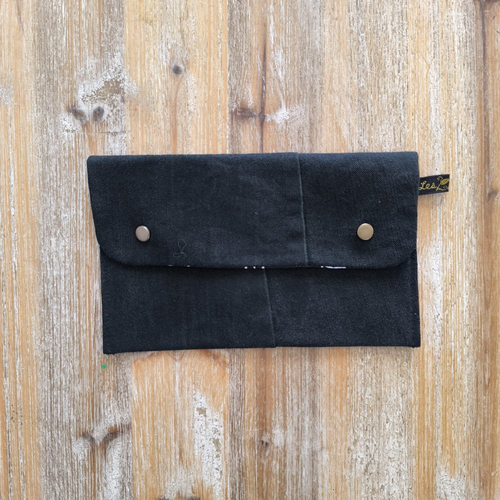 Trousse en jean recyclé - noir et tête de mort