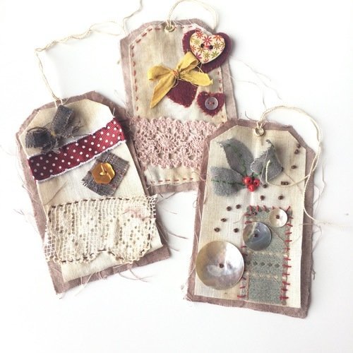 Etiquettes textiles - étiquettes cadeaux - étiquettes scrap - étiquettes de noël