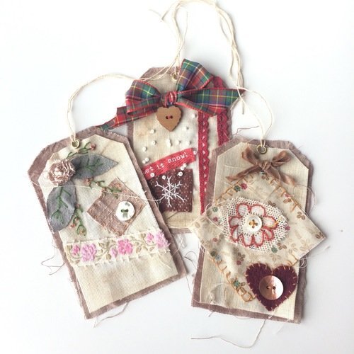 Etiquettes textiles - étiquettes cadeaux - étiquettes scrap - étiquettes de noël