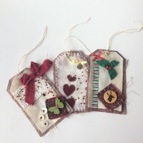 Etiquettes textiles - étiquettes cadeaux - étiquettes scrap - étiquettes de noël
