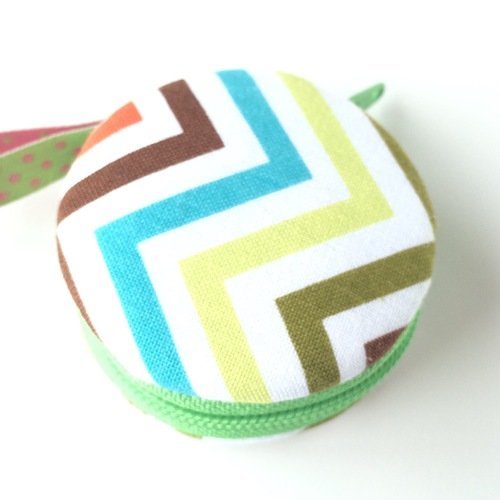 Trousse macaron - étui à bijoux - boite ronde