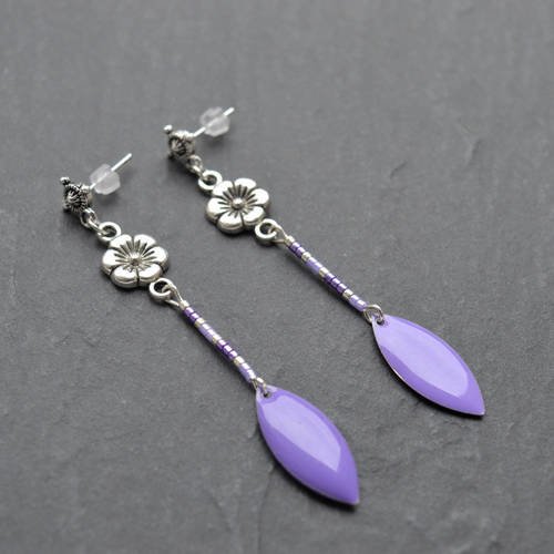 Boucles d'oreille de créateur en perles de miyuki et navettes époxy ton lilas et violet 