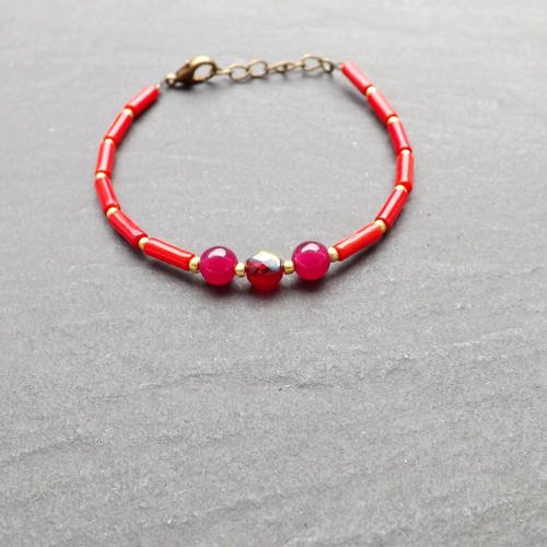 Bracelet &quot; poppy &quot; perles en corail rouge , agates , cristal 