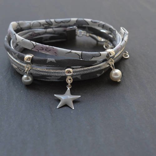 Bracelet liberty et cuir &quot; maud &quot; perle d'eau douce et perle en verre nacré, étoile 