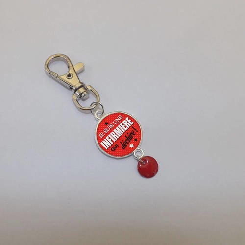 Porte clé &quot; special infirmiere &quot; composé d'un sequin rouge émaillé 