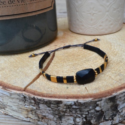 Bracelet miyuki tila & perle en onyx noir, perles noires et plaqué or, finition macramé ou élastique au choix
