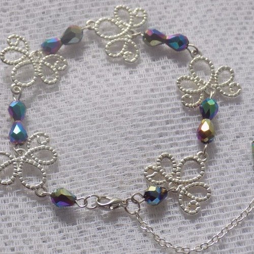 Bracelet argent,perles cristal goutte multicolore,connecteurs arabesque.
