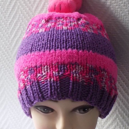 Bonnet à peluche enfant au tricot,rhinocéros,coloris violet et rose,taille 4 à 10 ans.