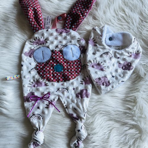 Coffret doudou lapinou et son bandana assorti