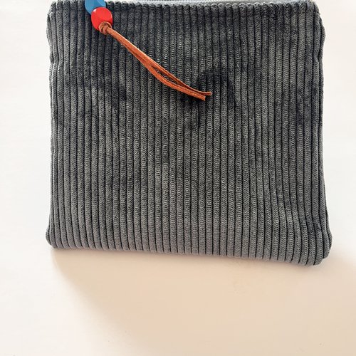 Trousse plate multiusage