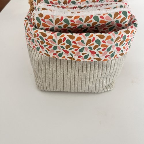 Lingettes réutilisables avec leur panière