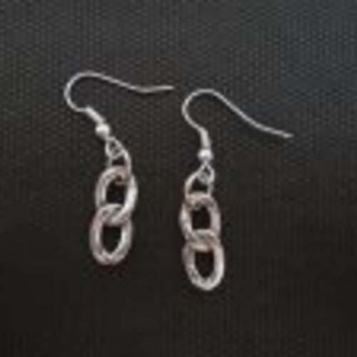 Boucles d'oreilles tt en métal argent avec pendant cercles enlacés