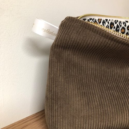 Mini Trousse Maquillage Femme En Velours Côtelé Pochette Maquillage Fille Voyage Sac De Rangement à Cosmétique Rouge à Levre Vernis à Ongles Idéal Cadeau Anniversaire Noël 10 * 5 * 10cm(Noir&Beige