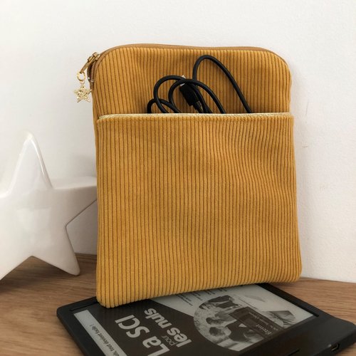 Pochette kobo en velours cotelé jaune moutarde / housse liseuse numérique avec poche / etui zippé kindle personnalisable