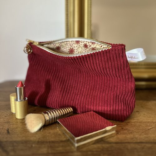 Pochette en velours grosses côtes bordeaux / trousse maquillage style sportswear / personnalisable