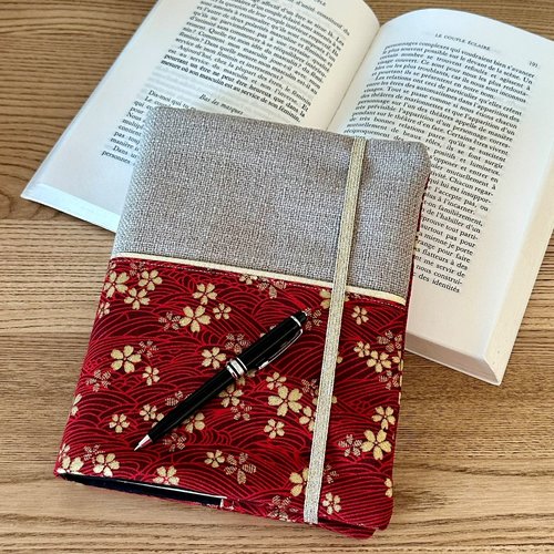 Etui agenda en lin et tissu japonais rouge sakura / housse carnet sur mesure / etui notebook beige rouge et doré, personnalisé