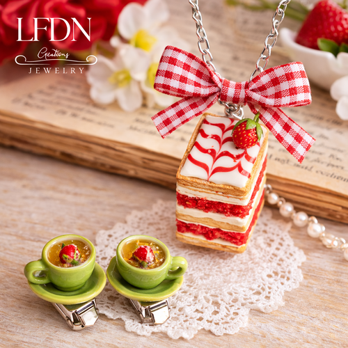 Collier mille feuille fraise en fimo, boucle d'oreille tasses thé, pendentif gâteau, bijoux gourmands
