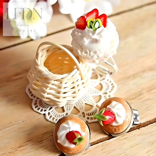 Bague macaron fruit en fimo, boucle d'oreille gâteau fraise ,bijoux gourmands, bijoux fraise