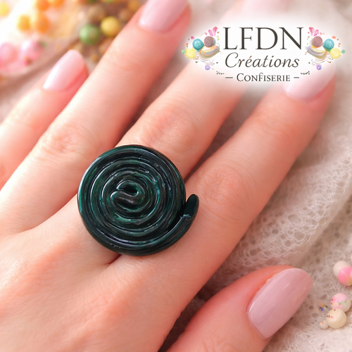 Bague réglisse en fimo, bijoux bonbon fimo, bijoux gourmands