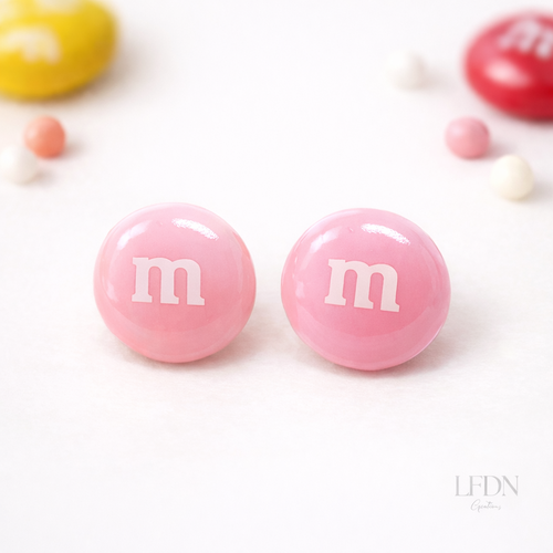 Boucles d'oreille bonbons m&m's résine, boucles d'oreille bonbon résine, fimo kawaii, bijoux gourmands