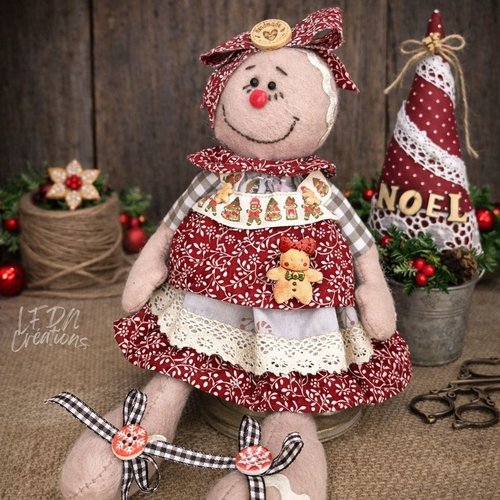 Poupée gingerbread, décoration noël gingerbread, noël fait main