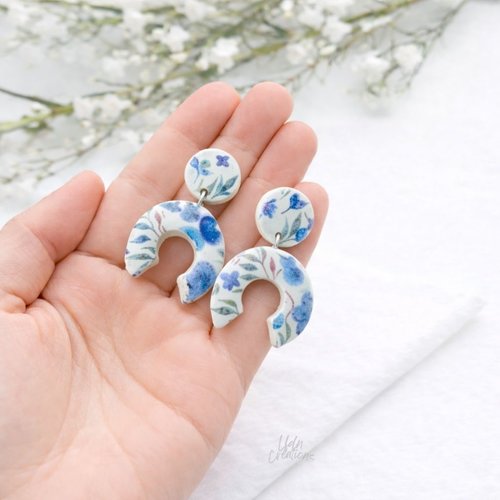 Boucles d'oreille demi lunes liberty bleu