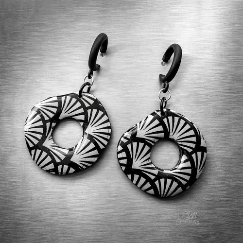Boucles d'oreille géométriques noir et blanc polymère monochrome
