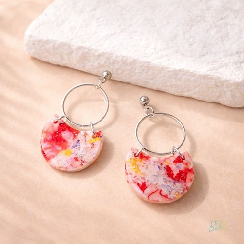 Boucles d'oreille polymère true colors modèle 4