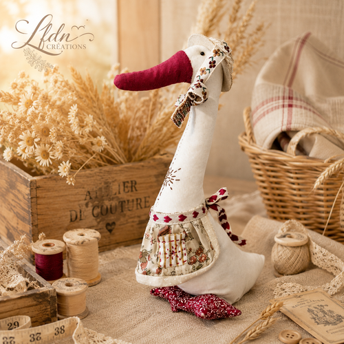 Oie décorative en tissu fait main – augustine – déco campagne chic en coton et lin – pièce unique artisanale