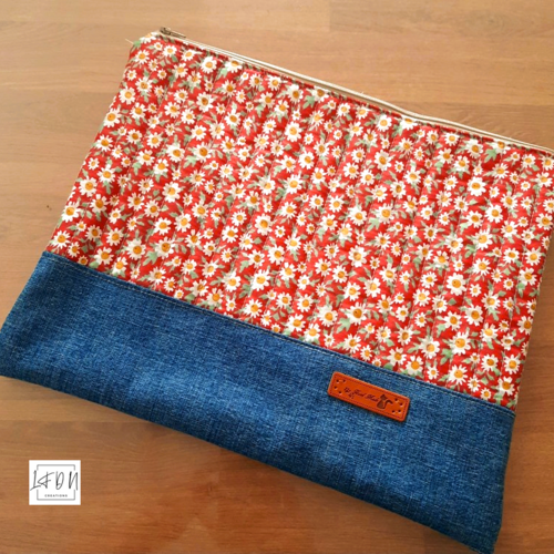 Grande housse, étui, pochette pour tablette/ipad & livre fait main en tissu