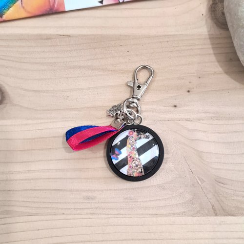 Porte clef bois girafe  , accessoire clé