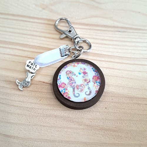 Porte clef cabochon hippocampes