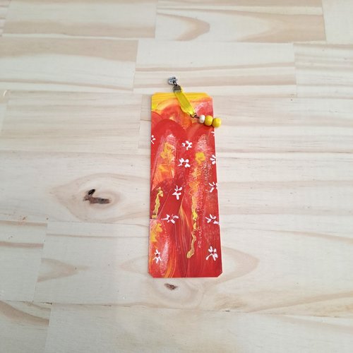 Marque-pages papier peint à la main