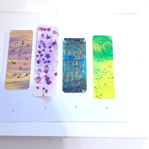 Marque-pages papier peint à la main