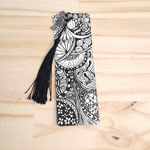 Marque pages dessiné main